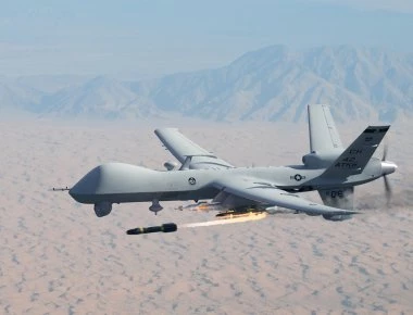 Η Κίνα ρίχνει τα εξοπλισμένα UAV στη μάχη: Βολές πυραύλων από κινεζικό σύστημα